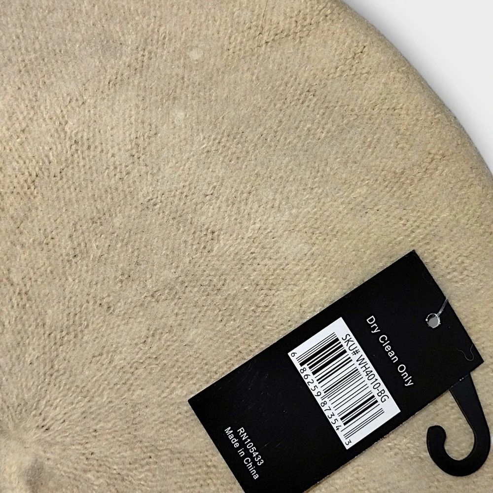 Classic Beige Knit Beret Hat Warm Cozy Winter Fall Fashion Accessory Womens Mens